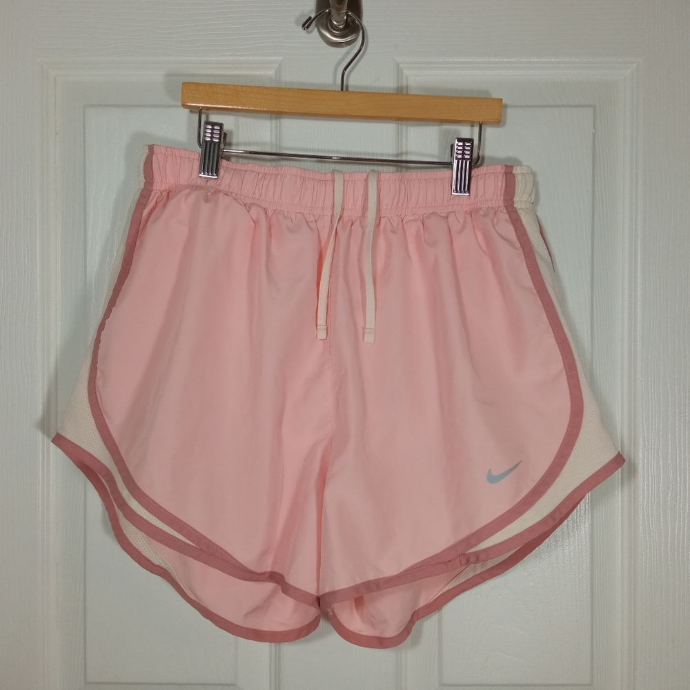 Nike Dri Fit Women's Size Large Pink Blush Running Shorts